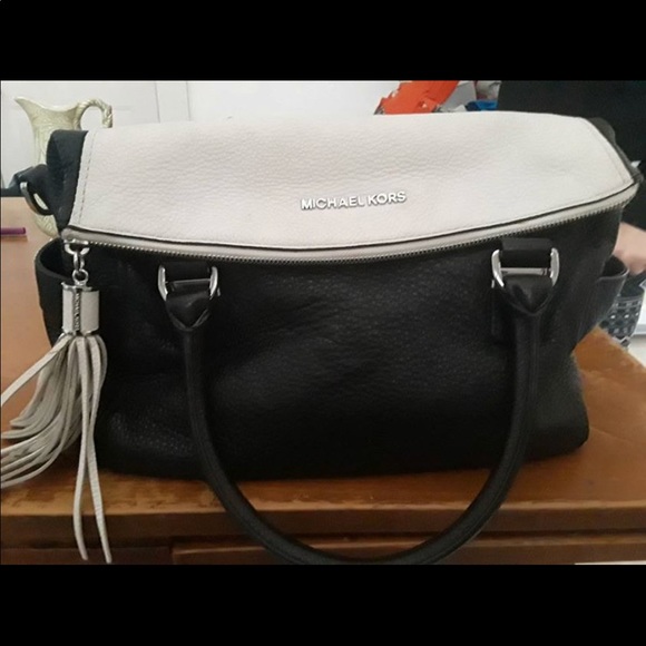 MK weston medium satchel